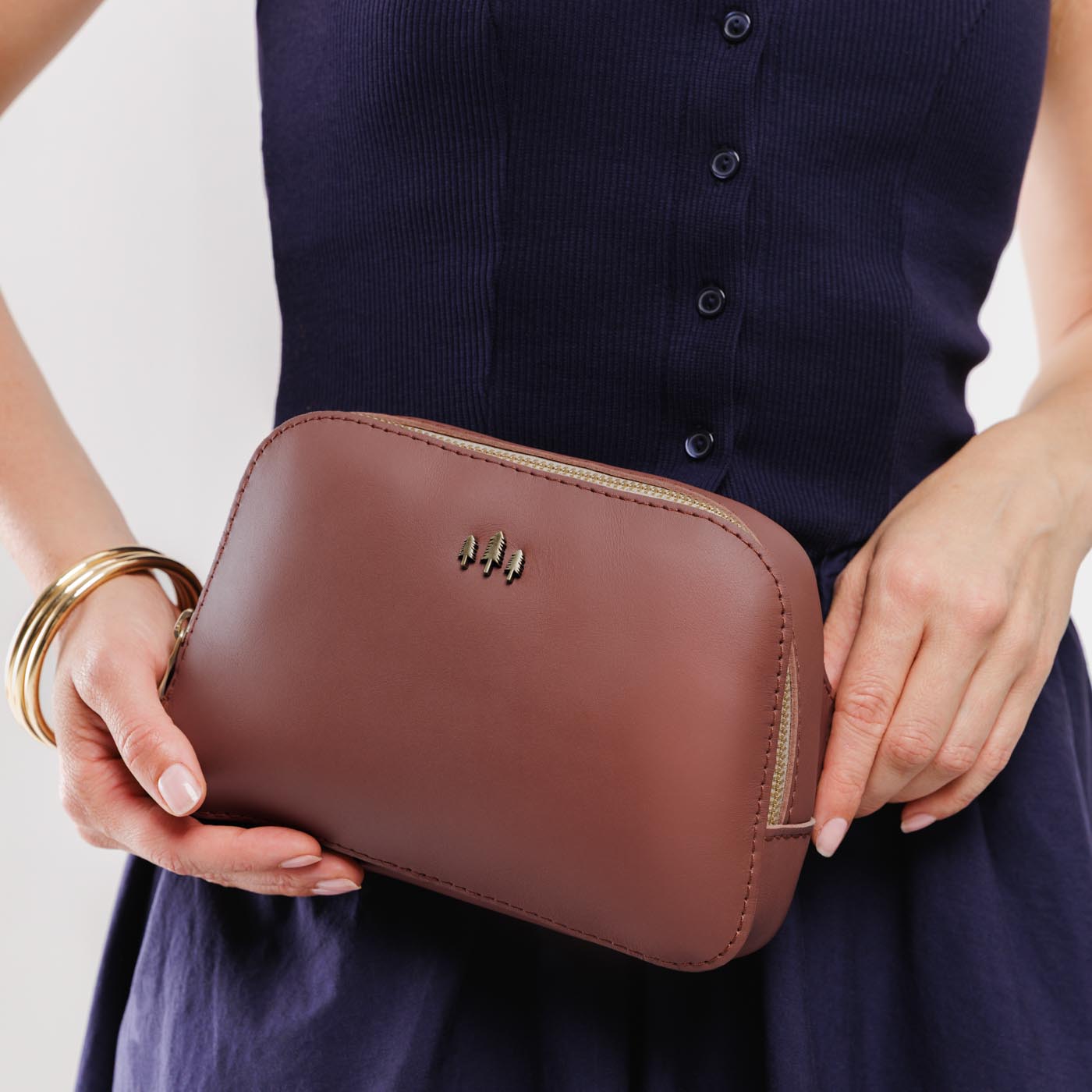 Scarlett Sling Bag