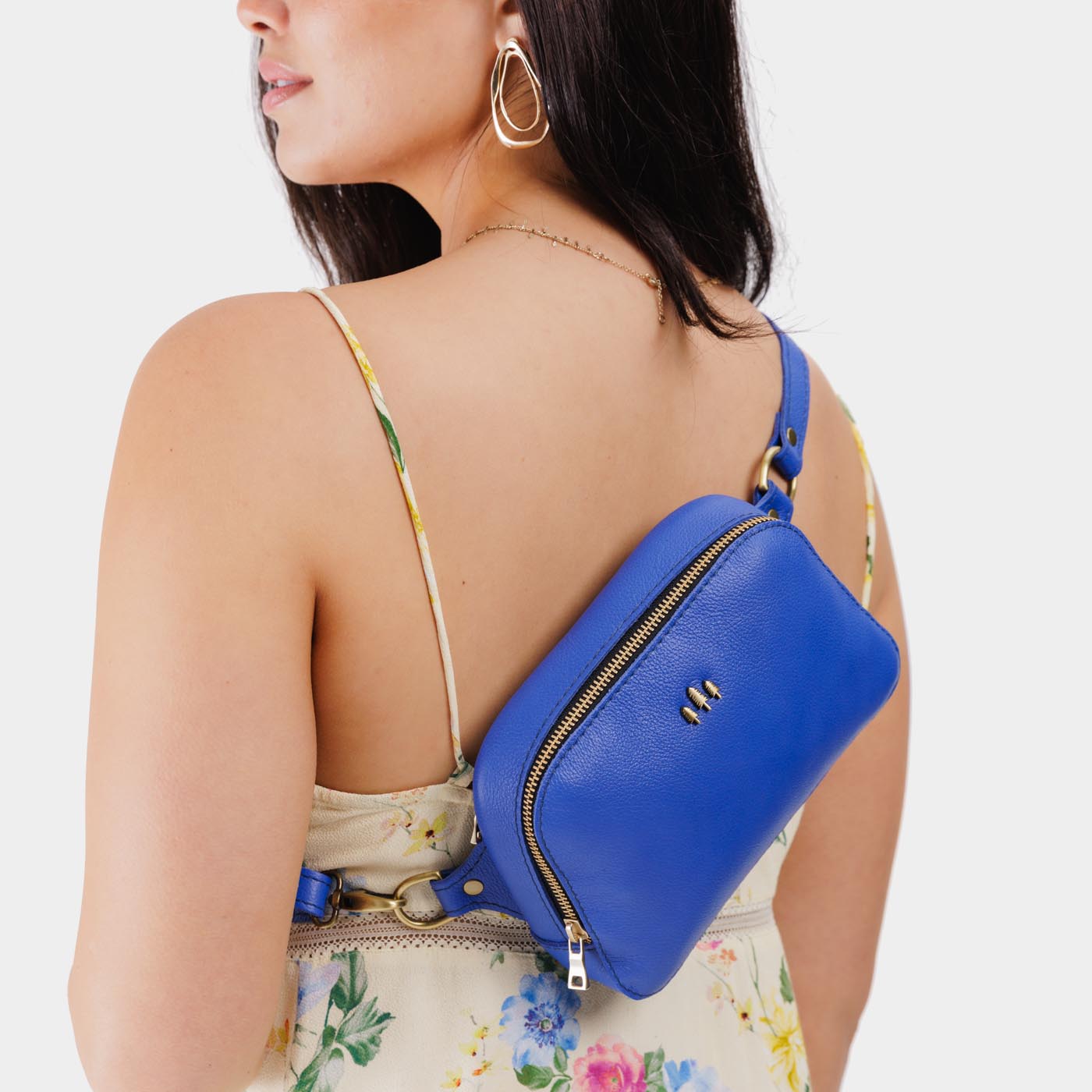 Scarlett Sling Bag