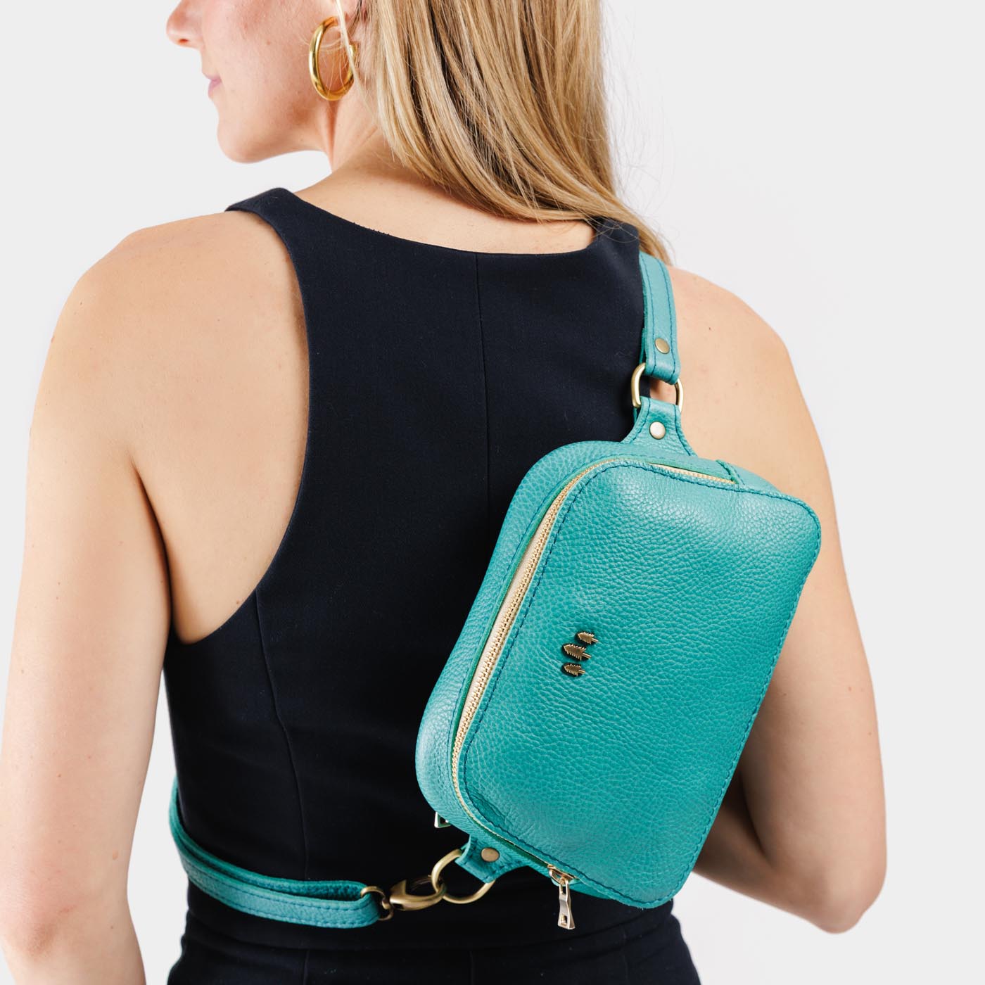Scarlett Sling Bag