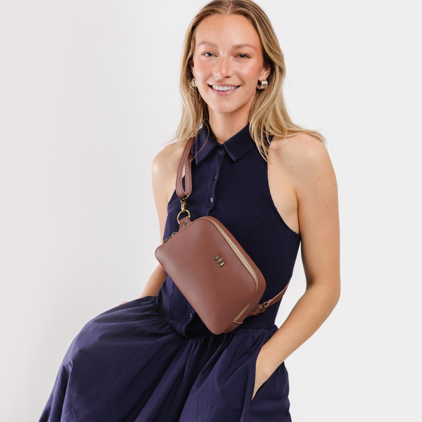 Scarlett Sling Bag